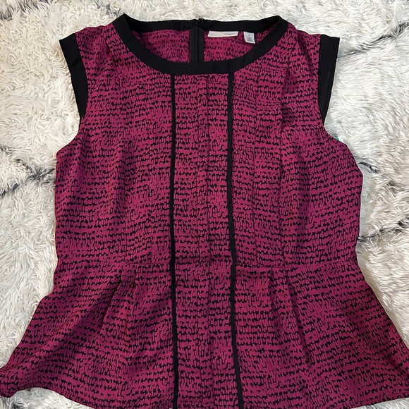 Halogen Sleeveless Flare Top - Picture 1 of 5